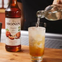 Monin Siroop Pumpkin Spice (70 cl) + Monin Siroop Pompje (10Ml)